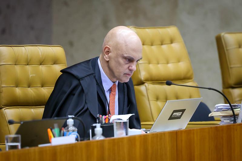EM OFF: O que esperar da sessão do STF sobre Moraes e o impacto da crise nas eleições